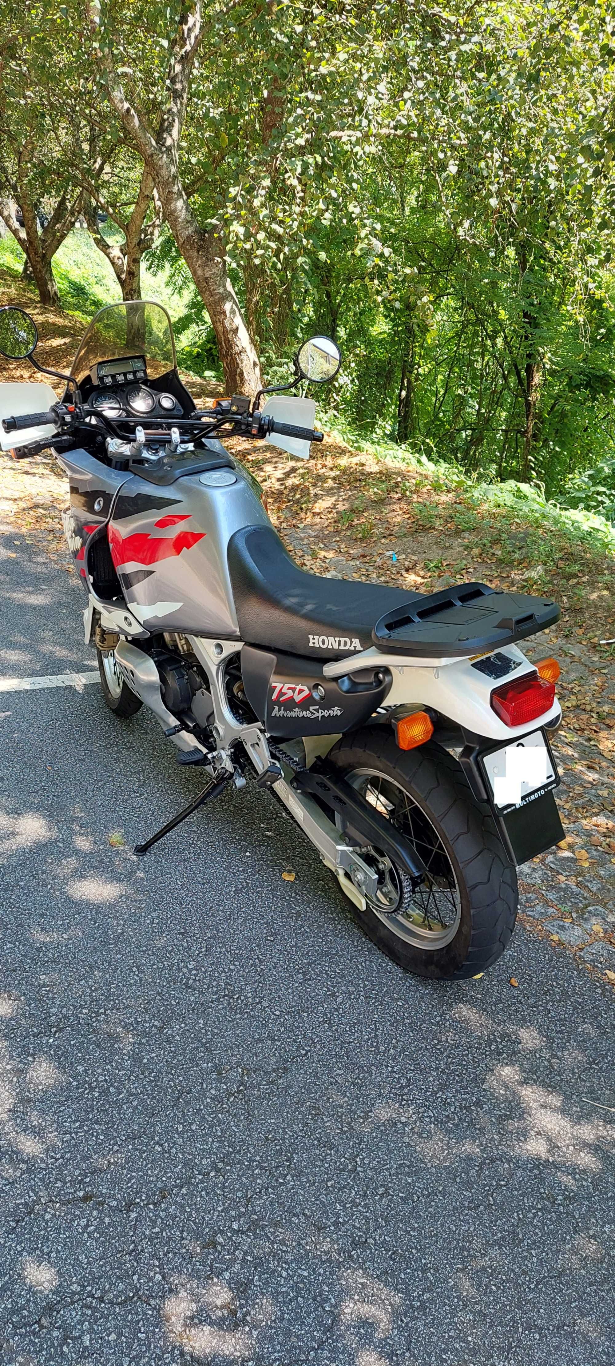Africa Twin XRV750
