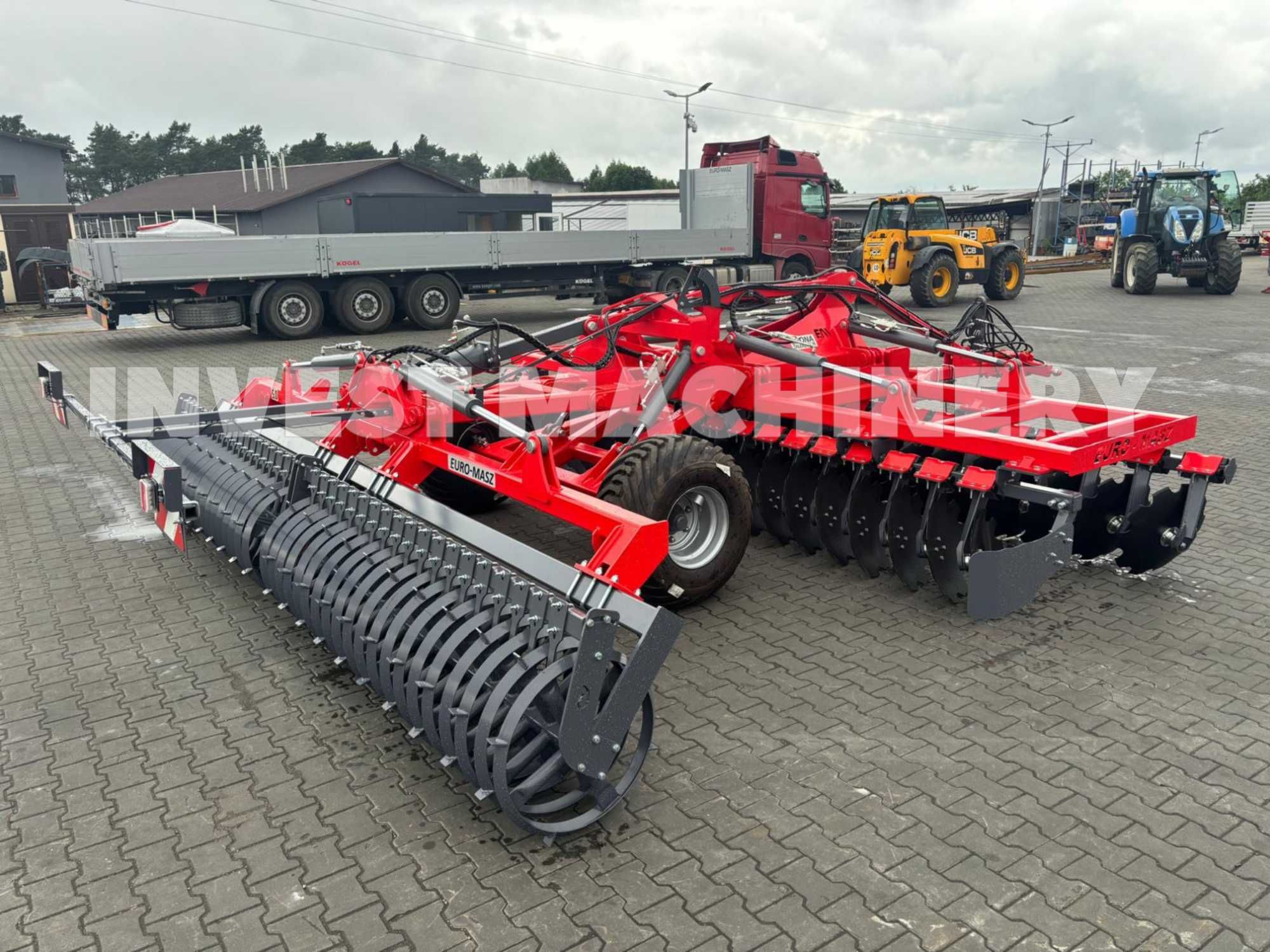 BRONA Talerzowa CiĘżKa AgRegAt EURO-MASZ składana hydraulicznie NOWA !
