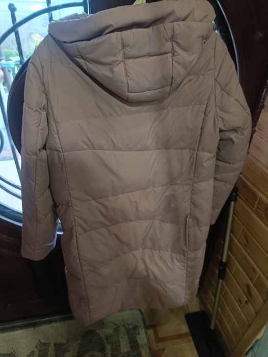 Продам зимову куртку, розмір 48