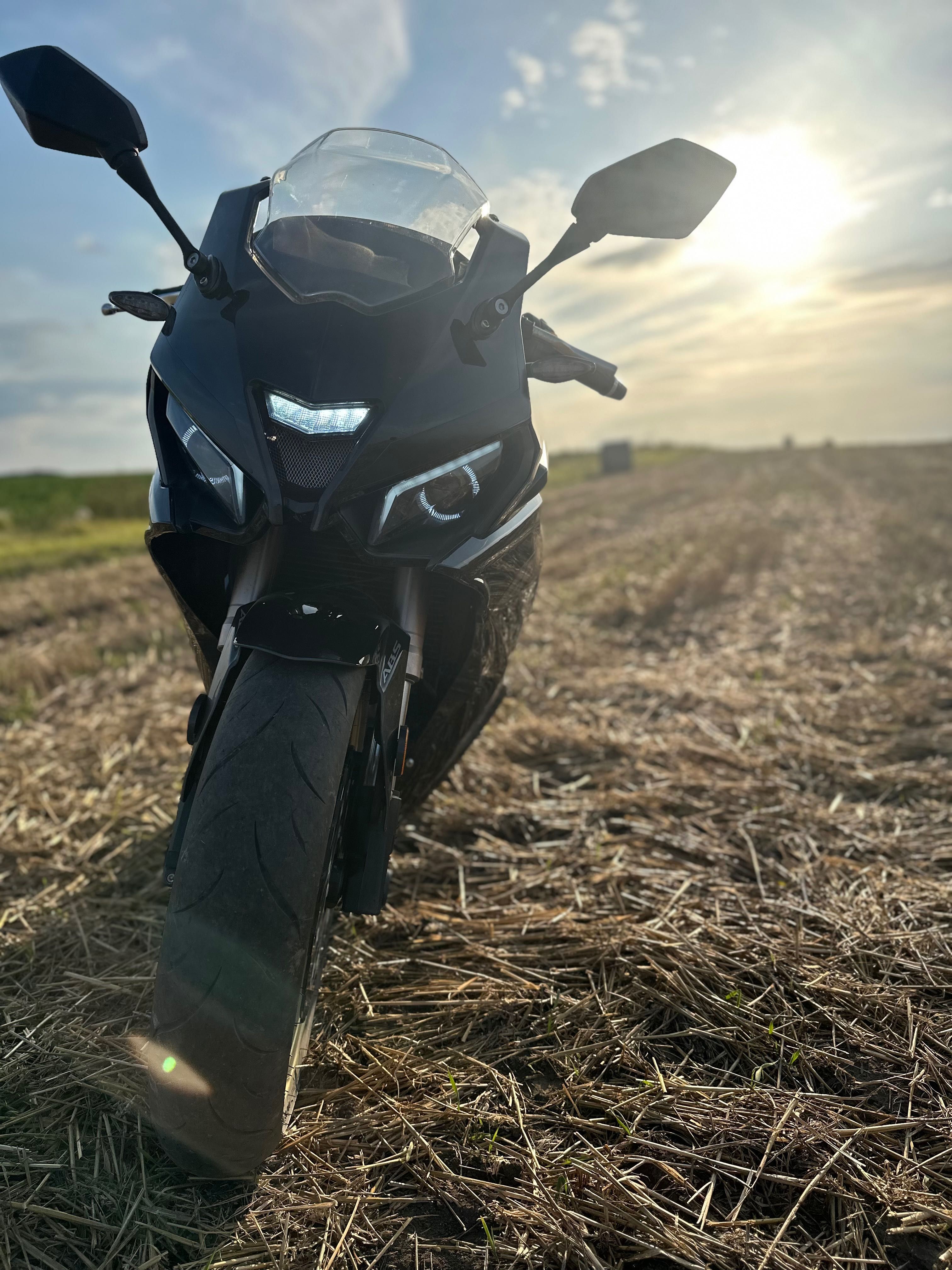 Продам мотоцикл TARO 400 GP1