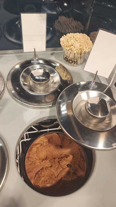 NOWY dystrybutor 6 do lodów witryna lody konserwator GLOBO RETRO 230