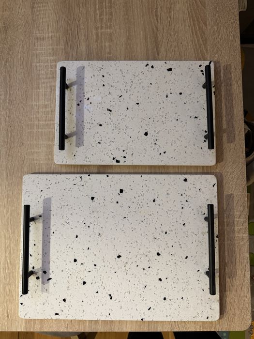 Zestaw dwie tace do serwowania z lastryko Homla