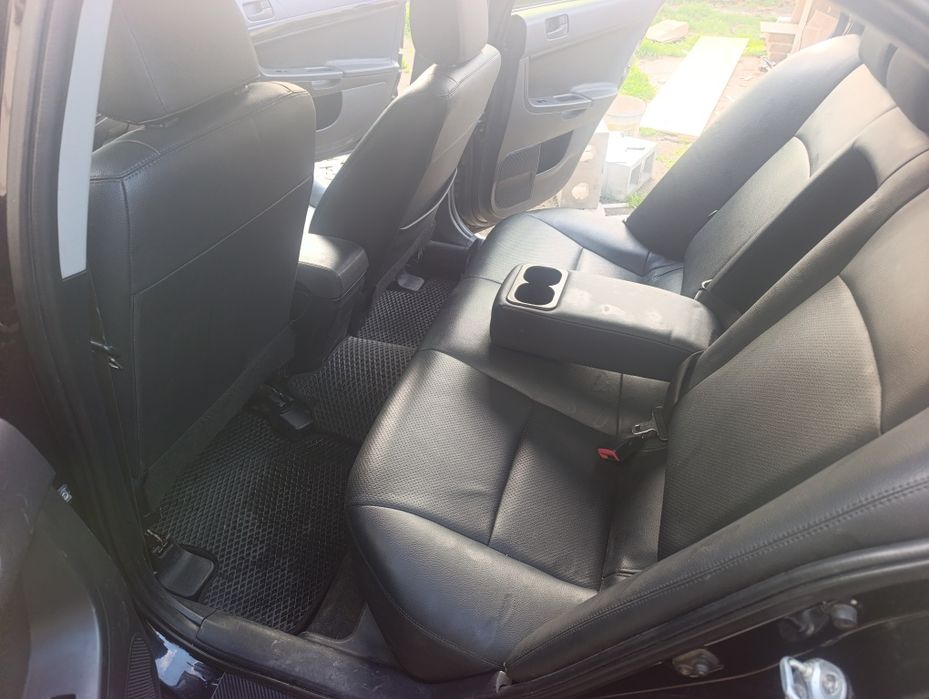 Митсубиси Лансер 10 lancer x 2.0 автомат газ бензин