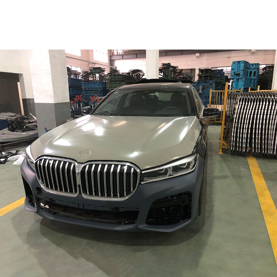 Обвес рестайлинг крылья бампер капот BMW 7 серия G12 M760