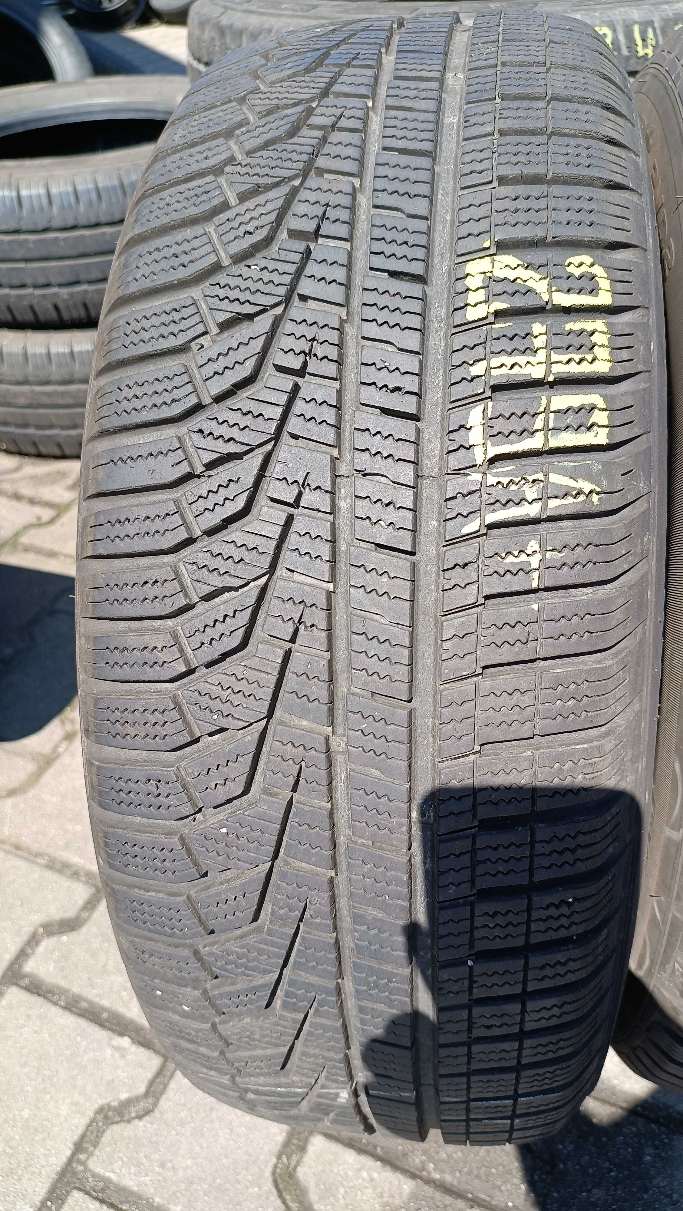 2x 215/60 R16 99H Hankook Winter i*cept Evo2 / 279A+