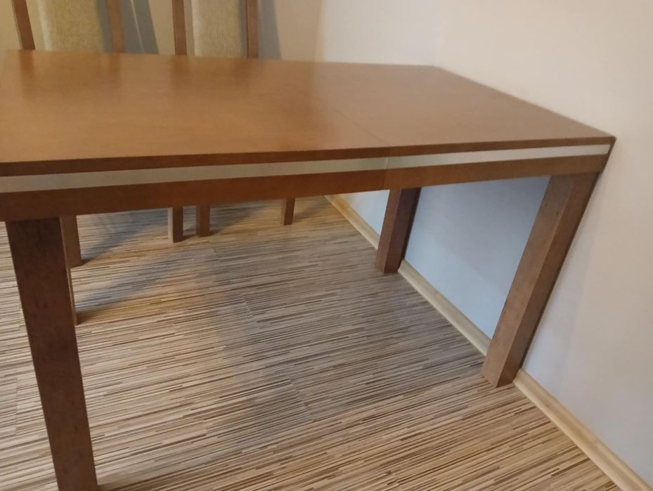 Stół rozkładany 120x70(160x70)z krzesłami 4 szt.