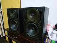 Monitor behringer 2030A 2 szt.