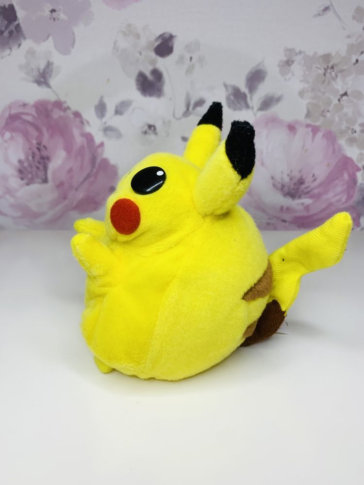 Maskotka Pikachu.Pokemon Nintendo vintage