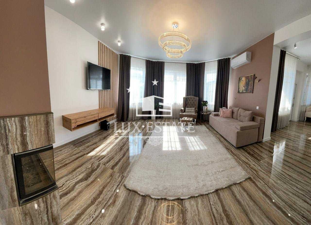 Продаж НОВОГО будинку 250m² +80m² гостьовий будинок з сауною + басейн