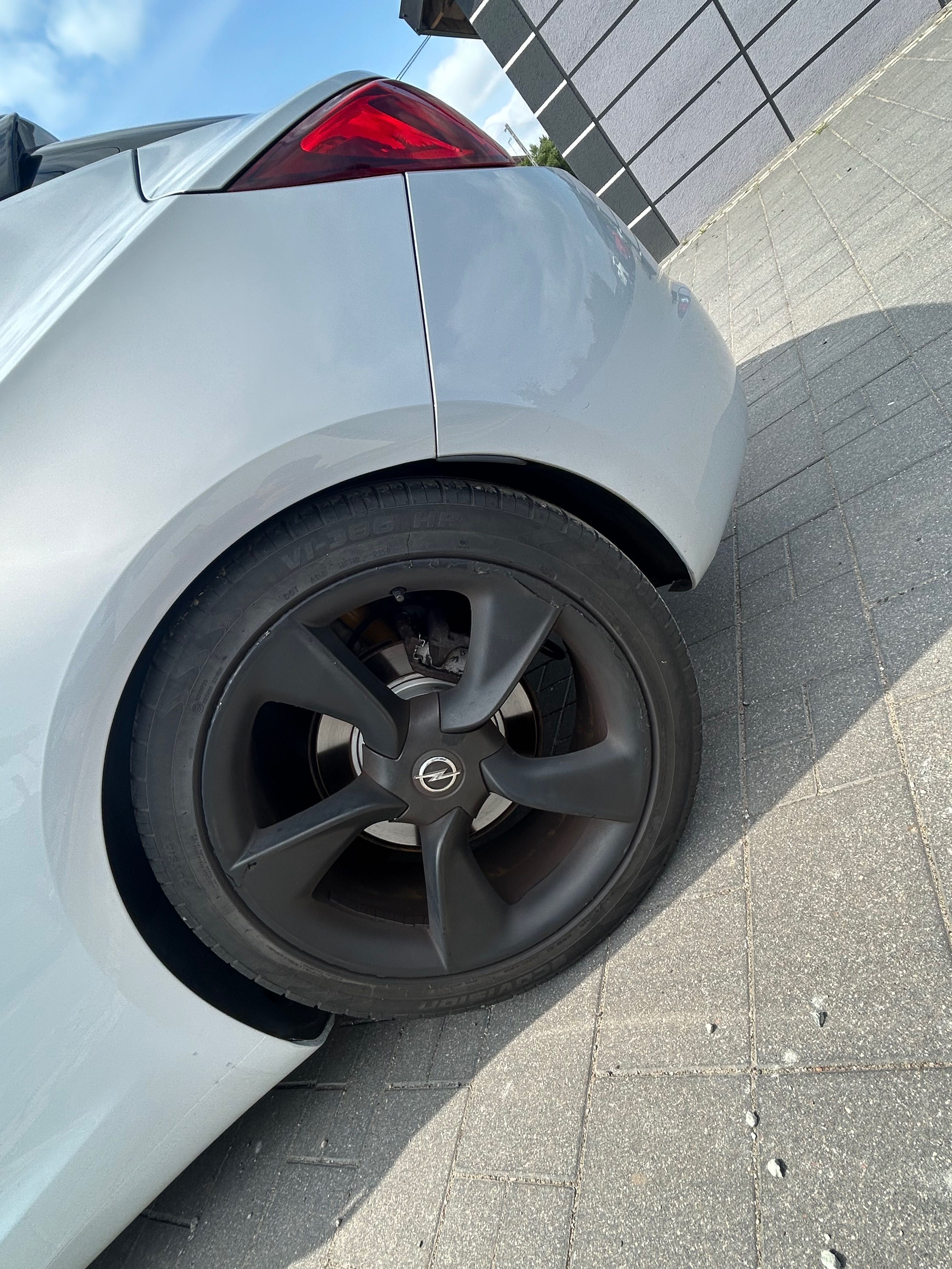 Opel astra j GTC 2.0 cdti DOINWESTOWANA