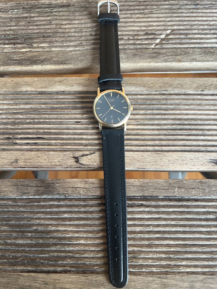 Sprzedam zegarek firmy Citizen Classy model 6010- R00243RYQ