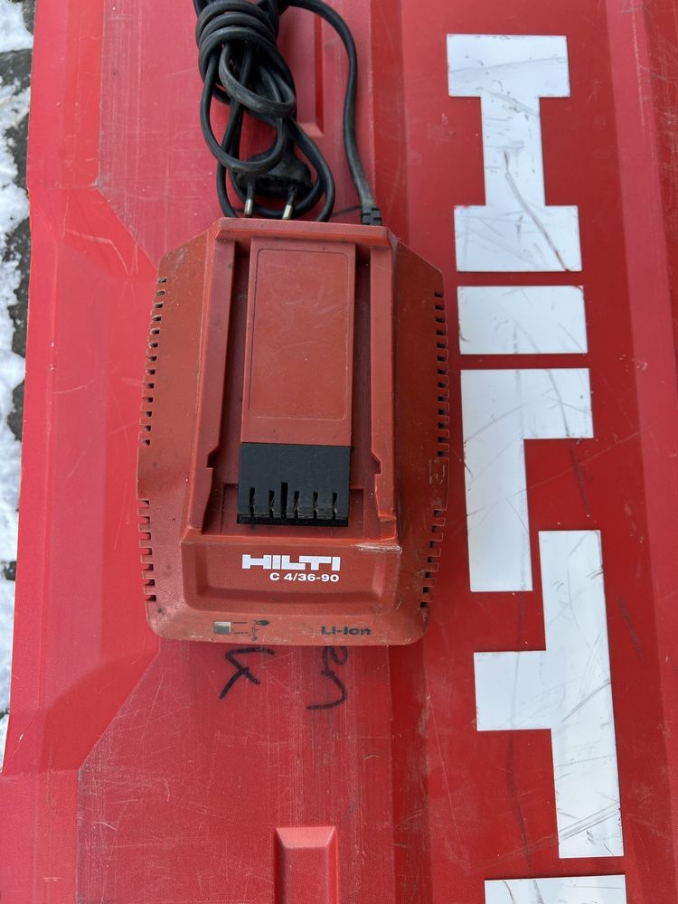 Hilti ładowarka c4/36-90