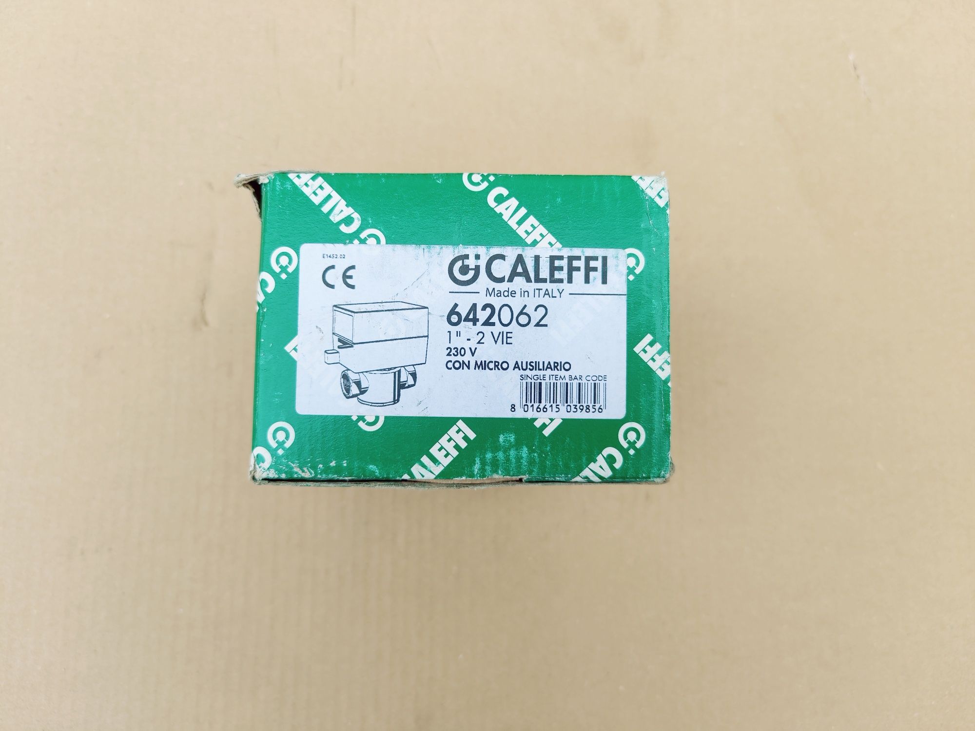 Caleffi 642062 Dwudrożny zawór strefowy z napędem