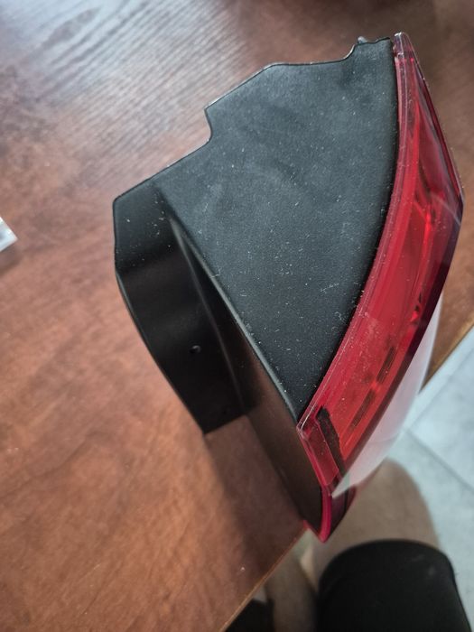 Lampa tył VW Golf VII super stan!