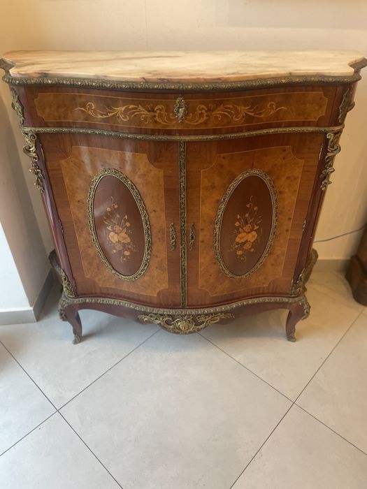 Komoda drewniana z marmurem