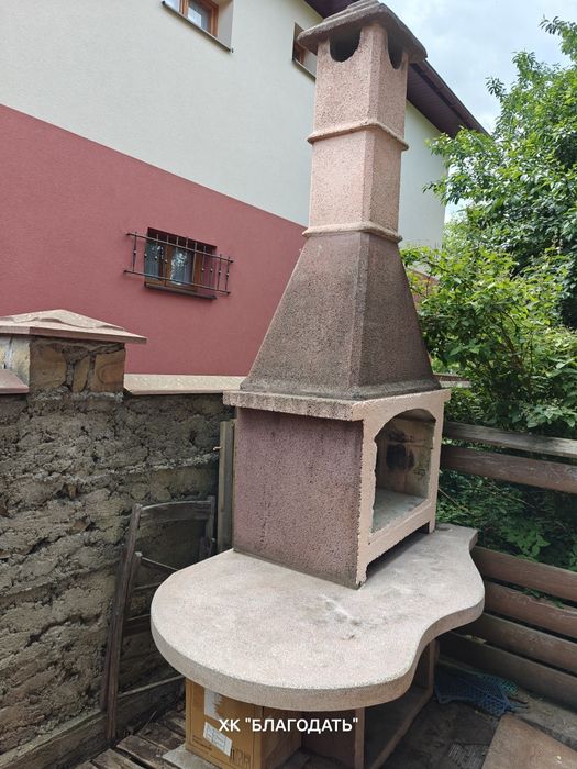 Барбекю камін зовнішній бетонний мангал для дачі і дому
