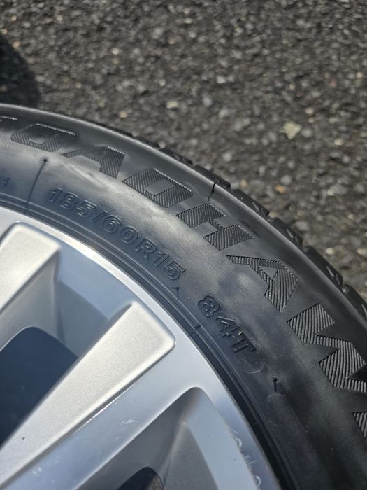 Komplet opon letnich 195/55/15 oraz 185/60/15 6mm firestone zeetex