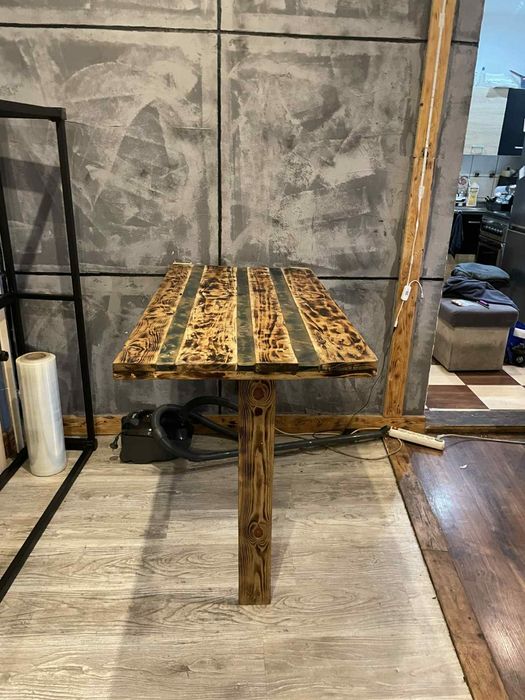 Stół ścienny składany