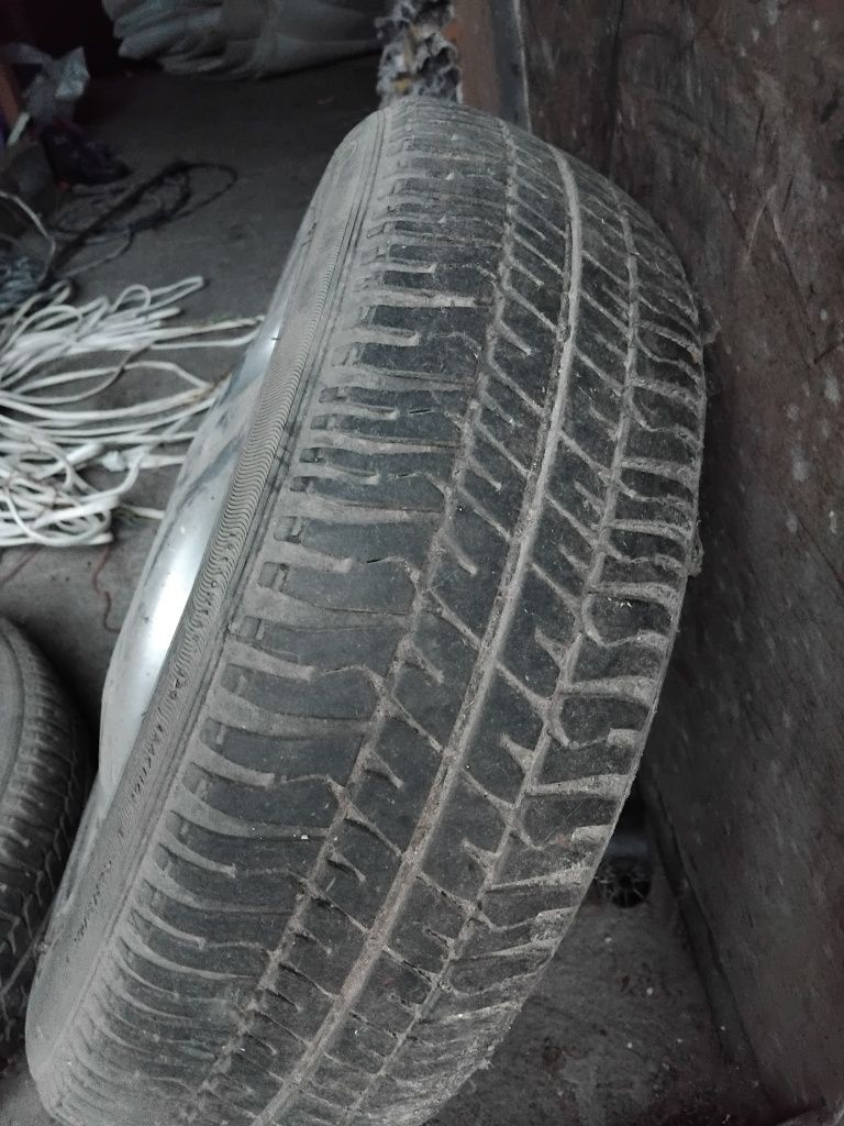 2szt opony alufelgi koła R14 4x100 do przyczepki Opel Corsa