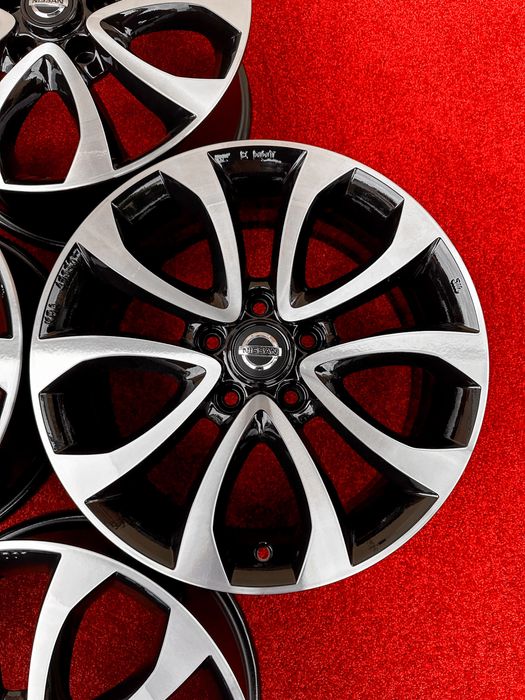 Диски R17 5.114,3 ЕТ47 7J Оригінал Нісан Ліф Жук і20 і30 Меган 3 4