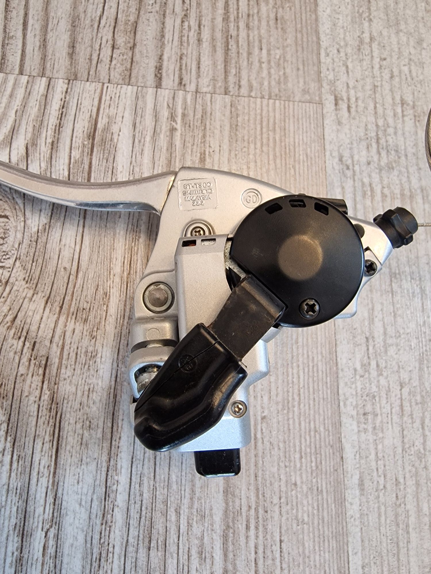 Klamkomanetki Shimano Nexave ST-T300 7s