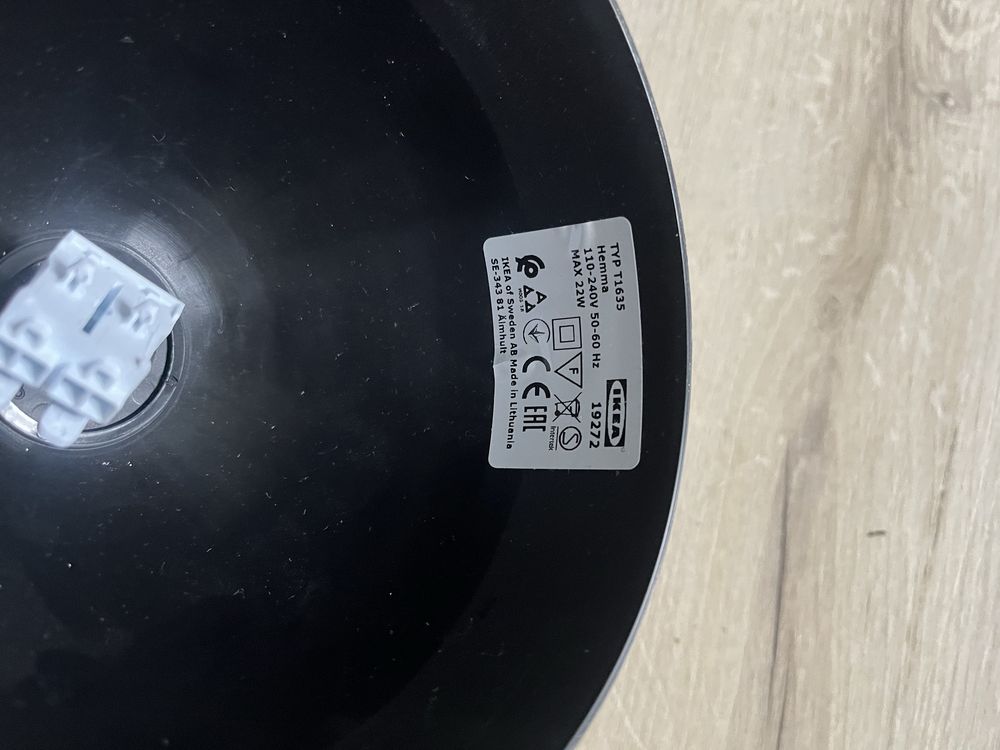 Lampa industrialna Ikea Hemma