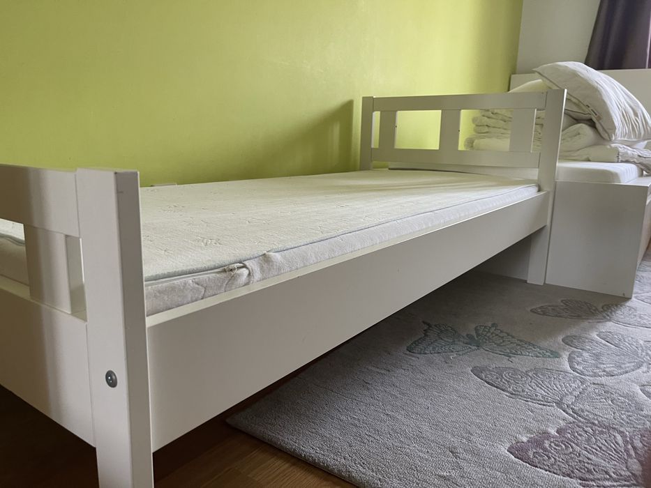 2 camas Ikea KRITTER + 2 colchões