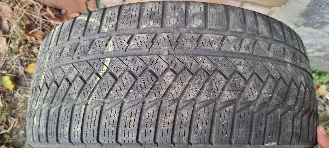 Зимняя резина Continental  235/40 R19