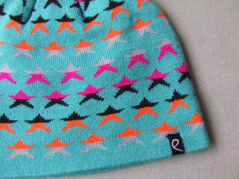 Zimowa czapka dziecięca PIĘKNE KOLORY r.40-42