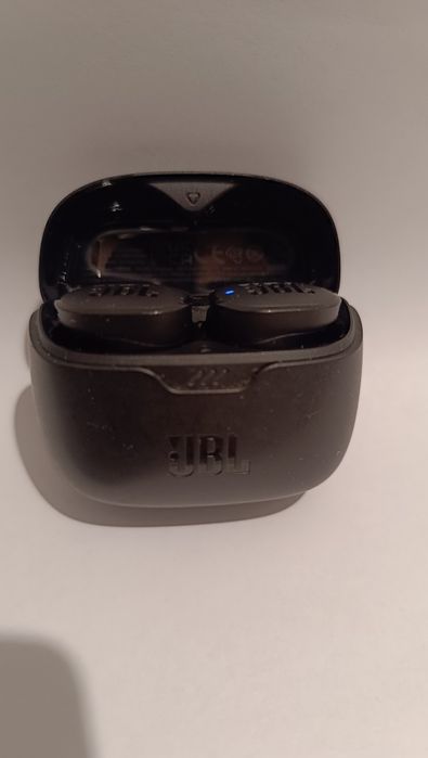 Słuchawki bezprzewodowe JBL Tune Buds