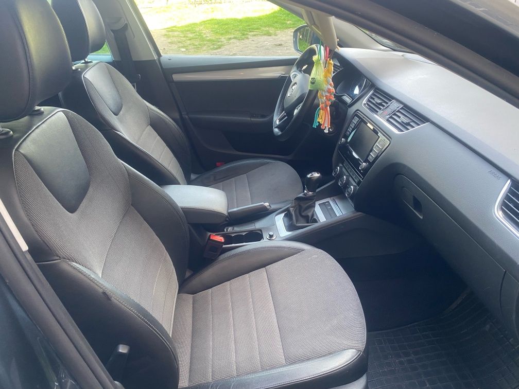 Skoda Octavia Combi 1,6 diesel