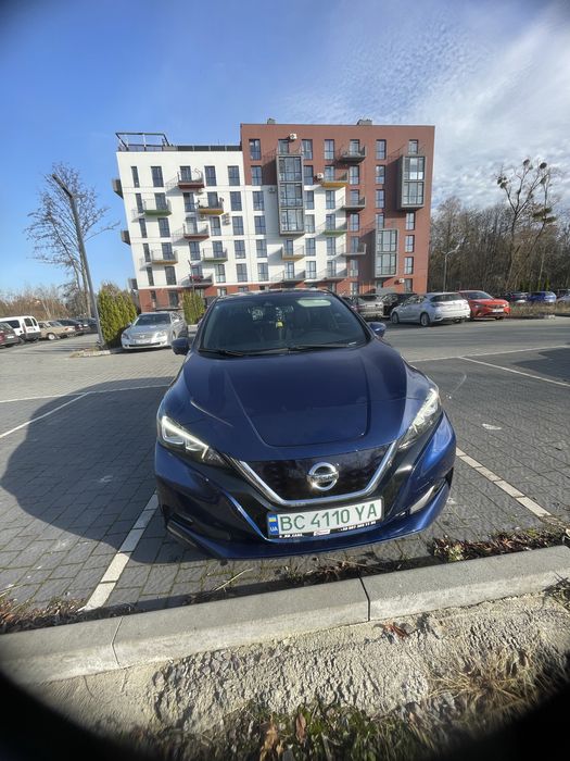 Nissan leaf sl plus комплектація