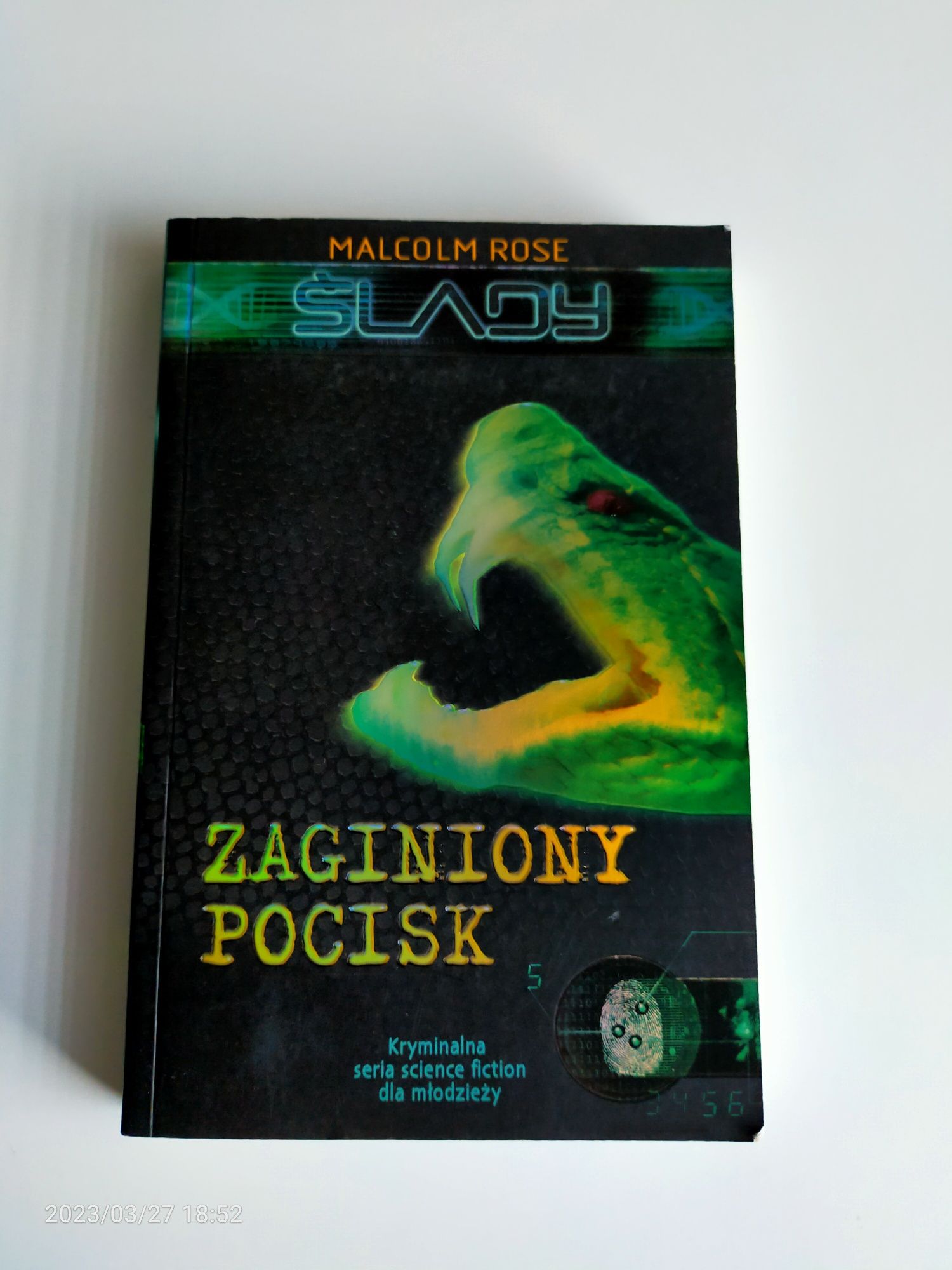 Zaginiony pocisk Malcolm Rose Ślady