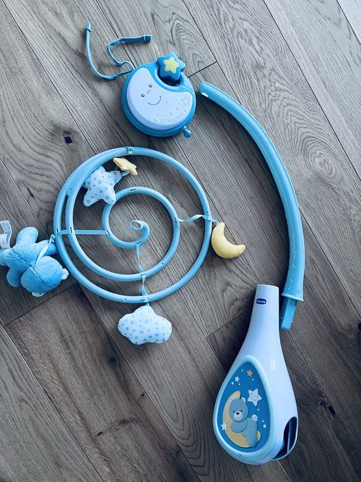 Chicco Next2Dreams - grająca i święcąca karuzela do łóżeczka Next2Me