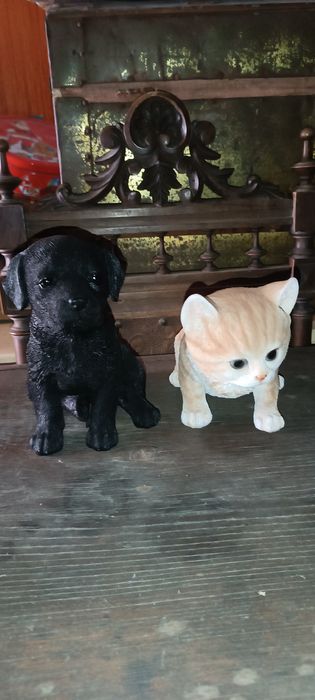 Cão e gato decoração loiça