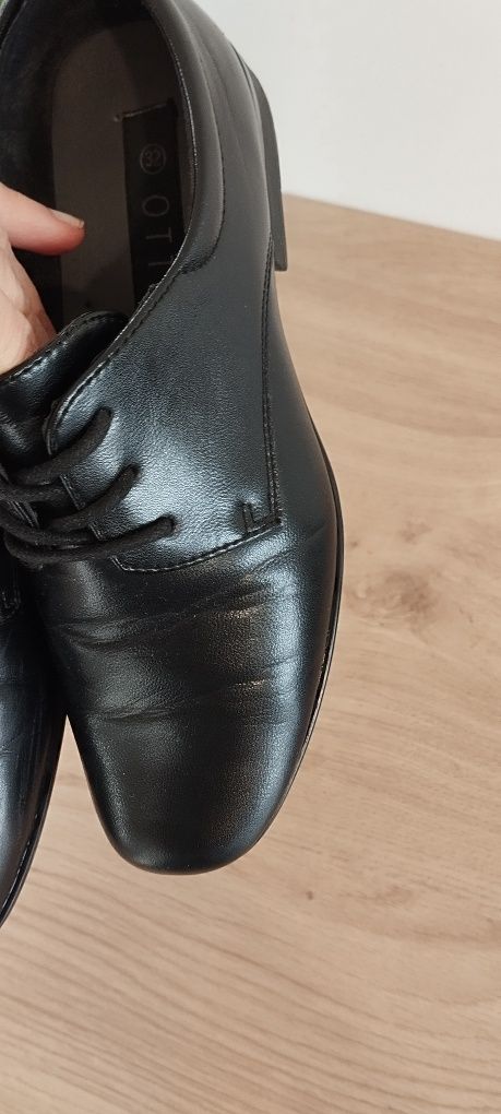 Buty chłopięce wizytowe , półbuty, eleganckie rozm 32