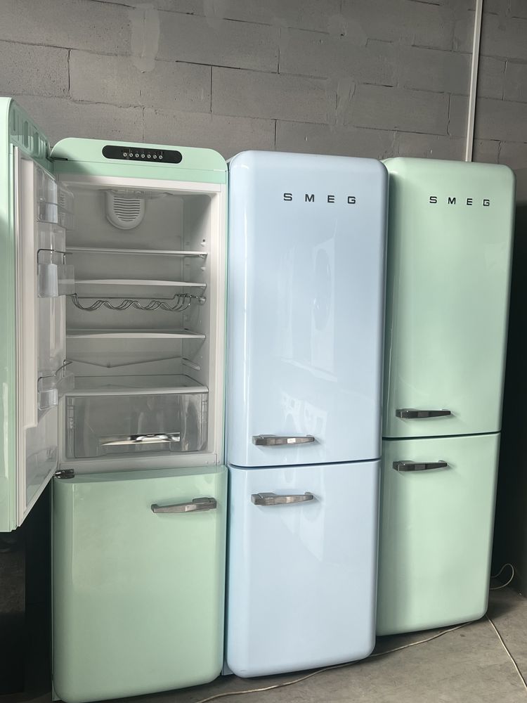 Холодильники Smeg ретро 5-х років