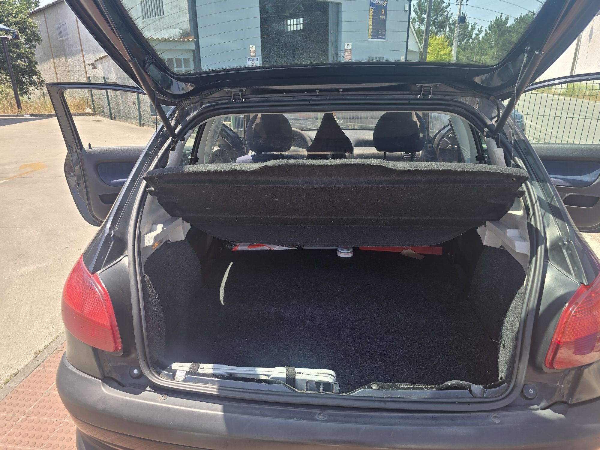 Peugeot 206 HDI do ano 2002