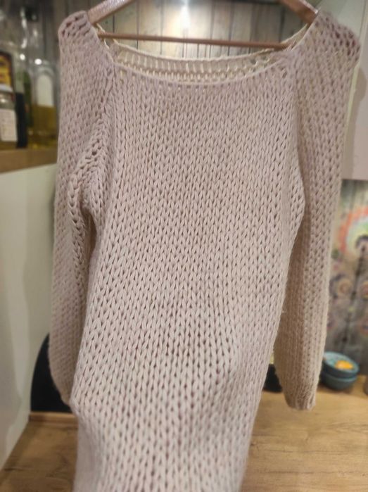 Włoski kremowy sweter damski gruby splot rozmiar uniwersalny S/M/L