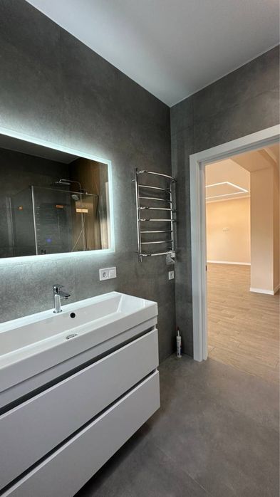 Продаж будинку з ремонтом у Крюківщині, закрите КМ, Газ