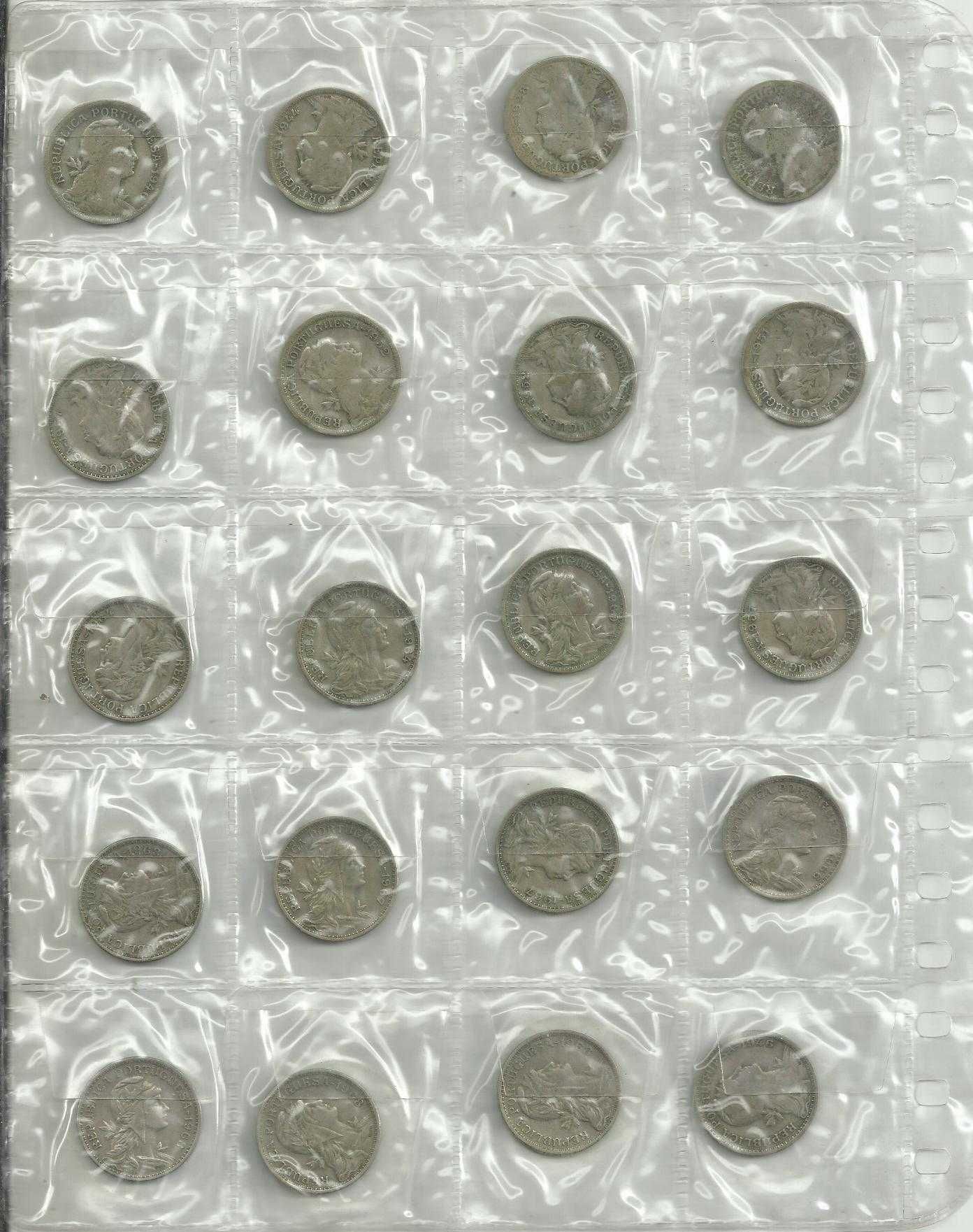 Lote com 103 moedas antigas de 50 centavos - com venda individual
