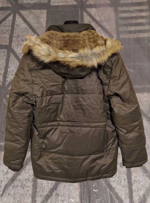 Пуховик Курта зима Муж. (новый)