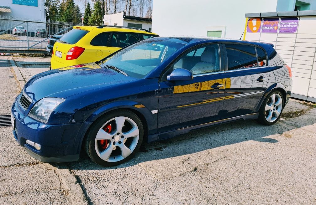 Opel Signum 3.2 V6 211km