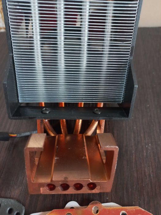 Кулер для процесора, 92мм вентилятор з рідиним охолодженням