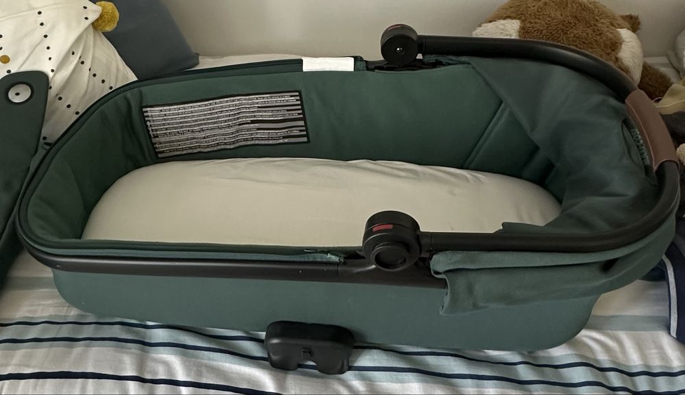 Alcofa Maxi-Cosi Oria verde — como nova