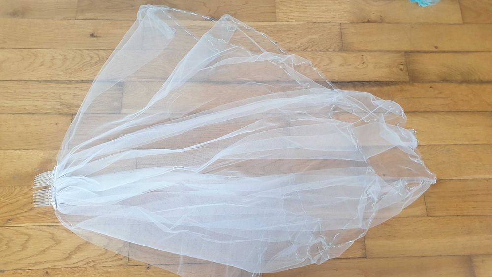 Welon z wykończeniem z koralików