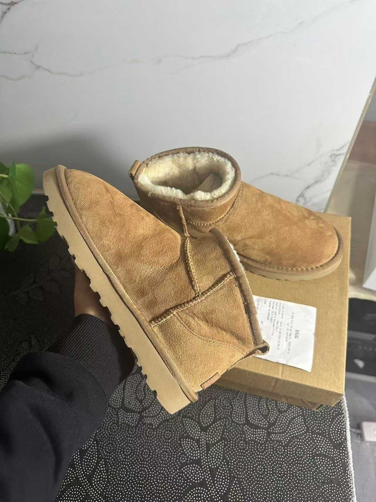 UGG-Classic-Ultra-Mini-Boot-Chestnut R39