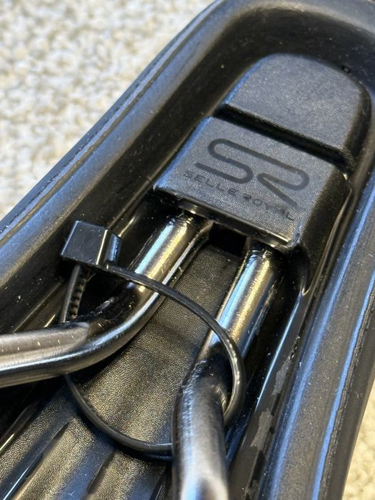 Siodełko włoskie SELLE ROYAL LOOKIN 3D żelowe komfortowe damskie