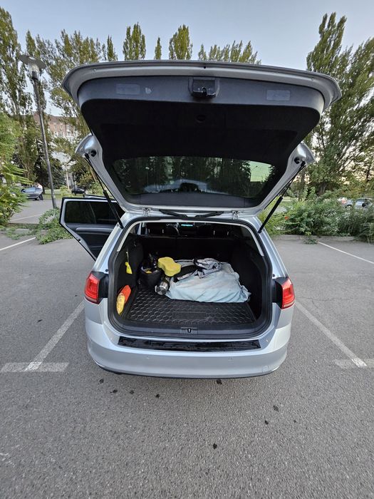 Продам Volkswagen Golf VII