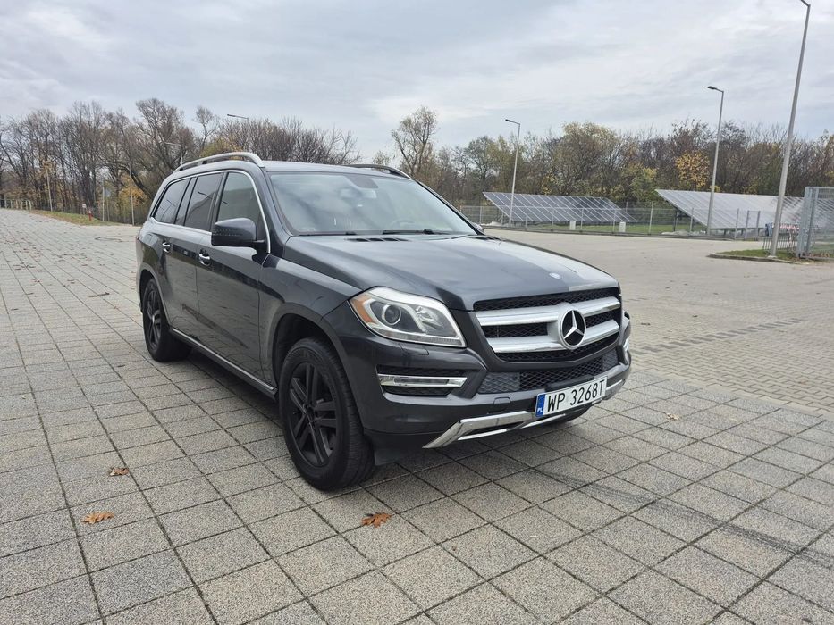 Mercedes-Benz GL Mercedes-Benz GL 450 367 KM | 2013 | Automat | 7-osób | 4MATIC